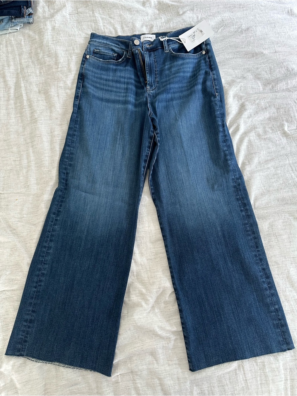 Frame Denim Wide-Leg Jeans in Dark Blue Wash